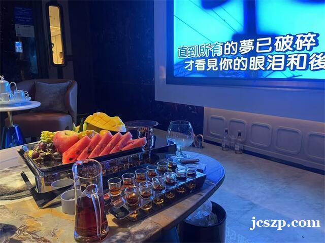 郑州夜场招聘-模特兼职招聘正当时，美丽与才华共绽放