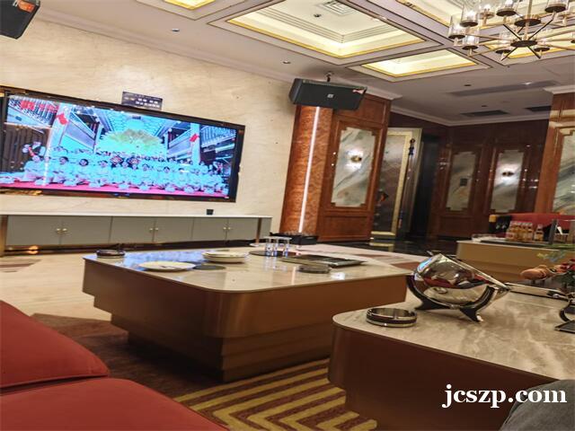 郑州夜总会模特服务员应该具备哪些专业素质